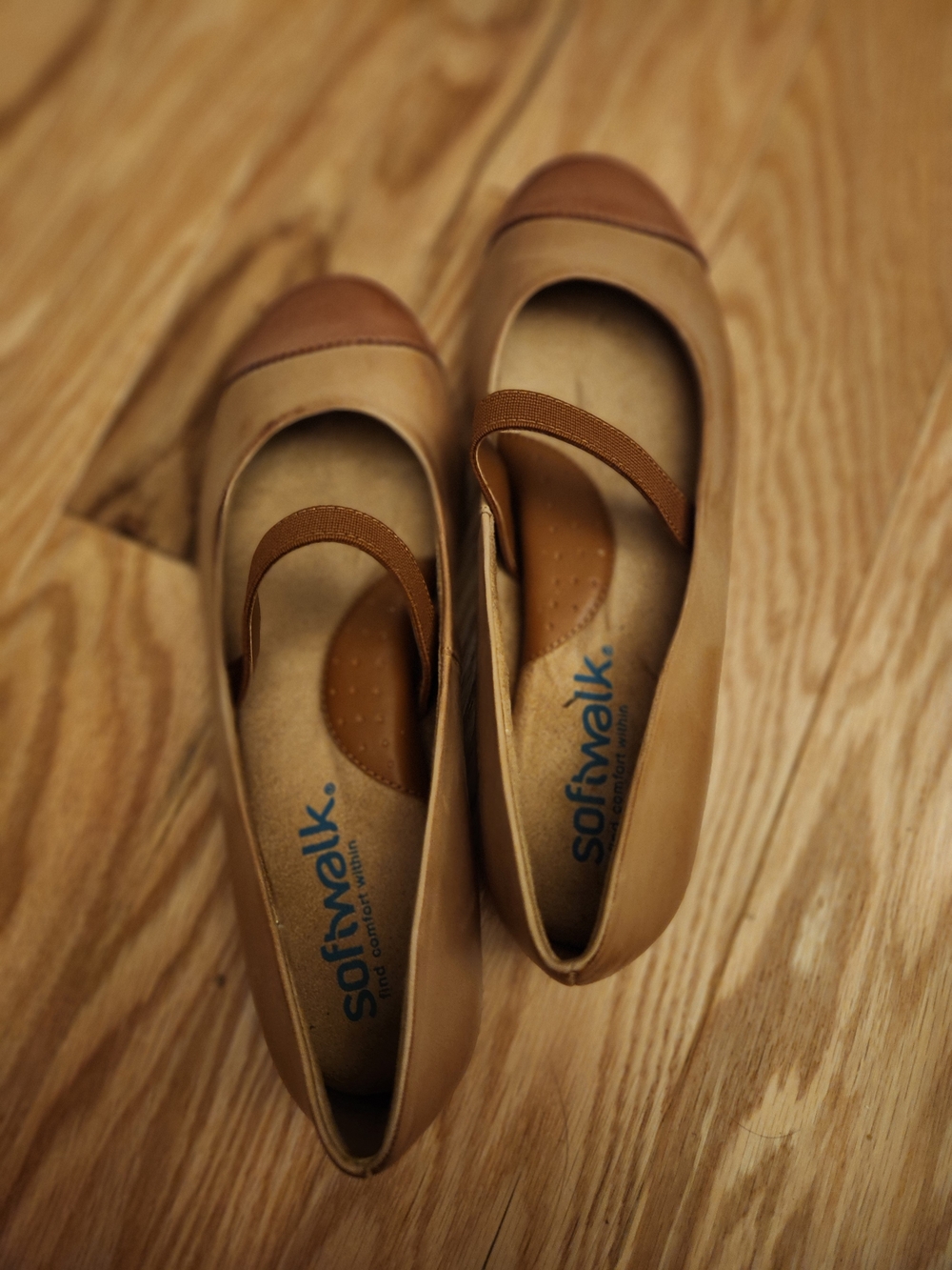 SoftWalk Women's Tan Mary Jane Flats